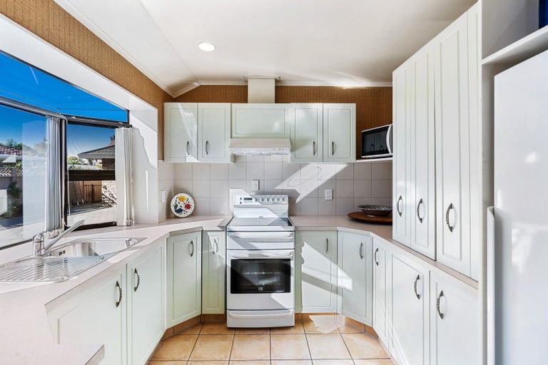 Photo of property in 2/611 Roberts Street, Hastings, 4122