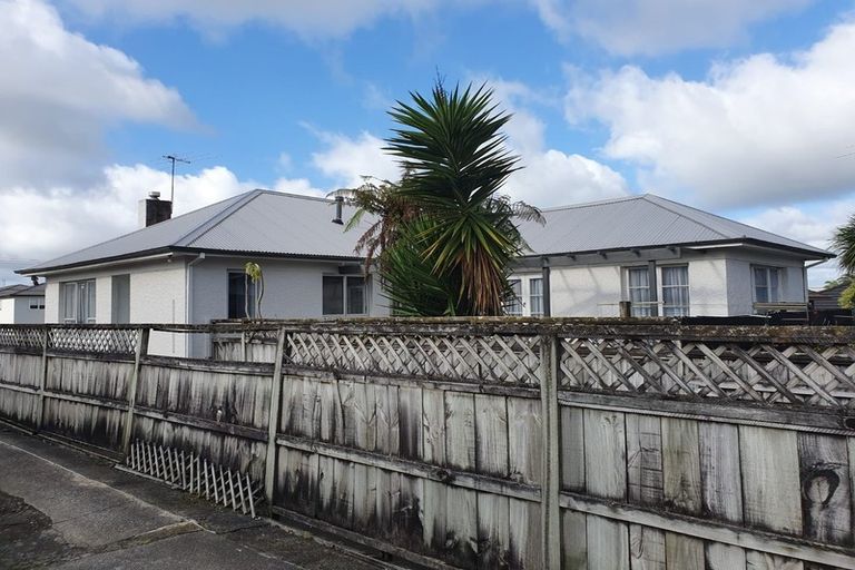 Photo of property in 8a Helvetia Road, Pukekohe, 2120