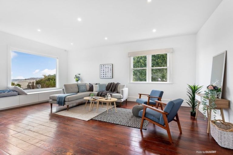 Photo of property in 41 Waru Street, Khandallah, Wellington, 6035