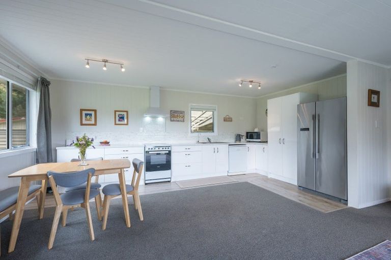 Photo of property in 138 Waller Street, Murchison, 7007