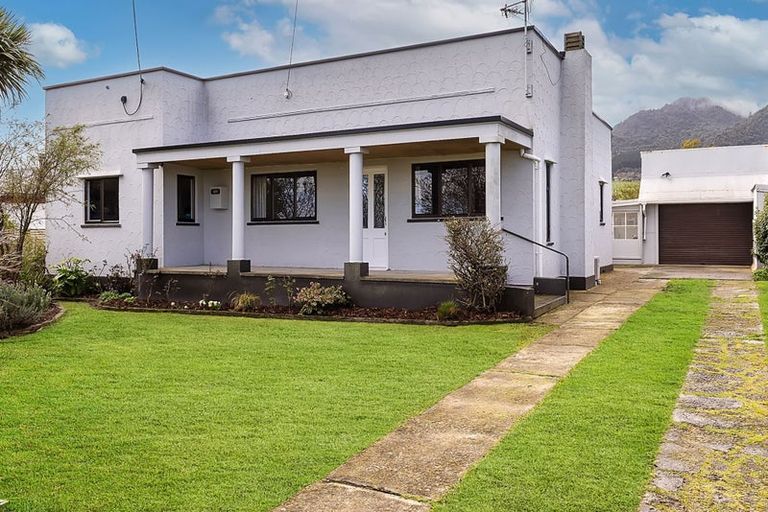 Photo of property in 44 Stirling Street, Te Aroha, 3320