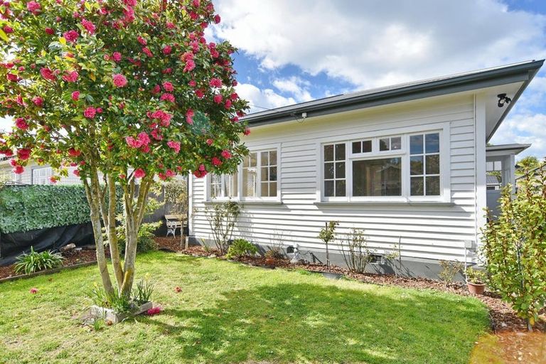 Photo of property in 28 Archer Street, Mairehau, Christchurch, 8013