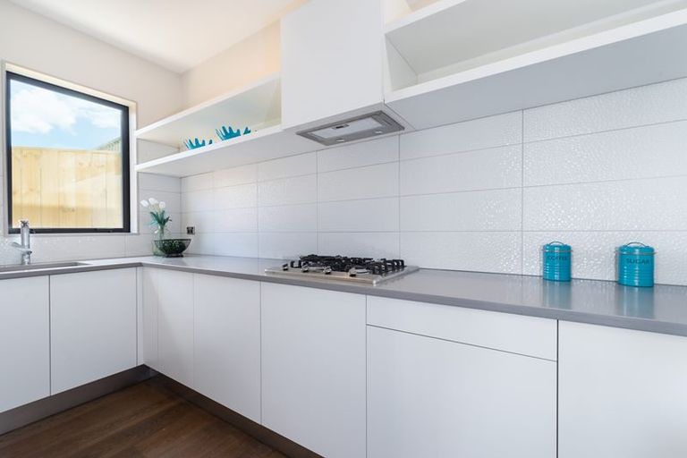 Photo of property in 14 Drover Close, Flat Bush, Auckland, 2019