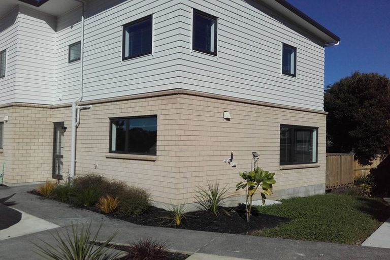 Photo of property in 12e Jutland Road, Manurewa, Auckland, 2102