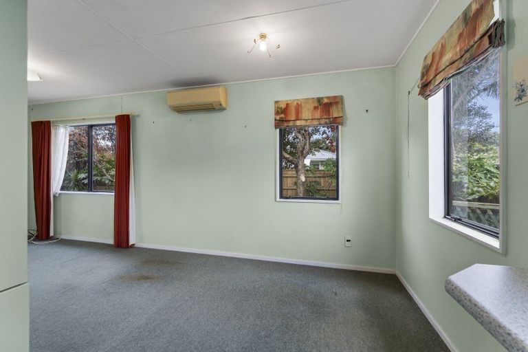 Photo of property in 53a Kirk Street, Otaki, 5512
