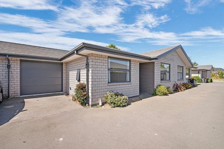 Photo of property in 53b Grafton Street, Waltham, Christchurch, 8011