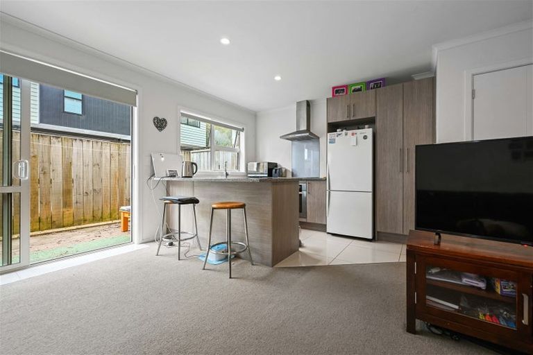 Photo of property in 72u5 Carrington Avenue, Silverdale, Hamilton, 3216