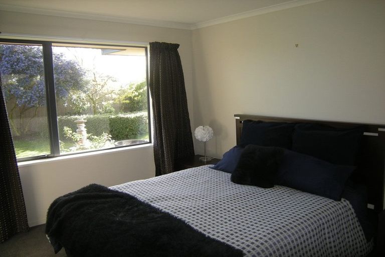 Photo of property in 44 Overbury Crescent, Rolleston, 7614