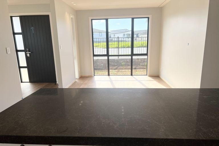 Photo of property in 1 Turbine Way, Hobsonville, Auckland, 0616