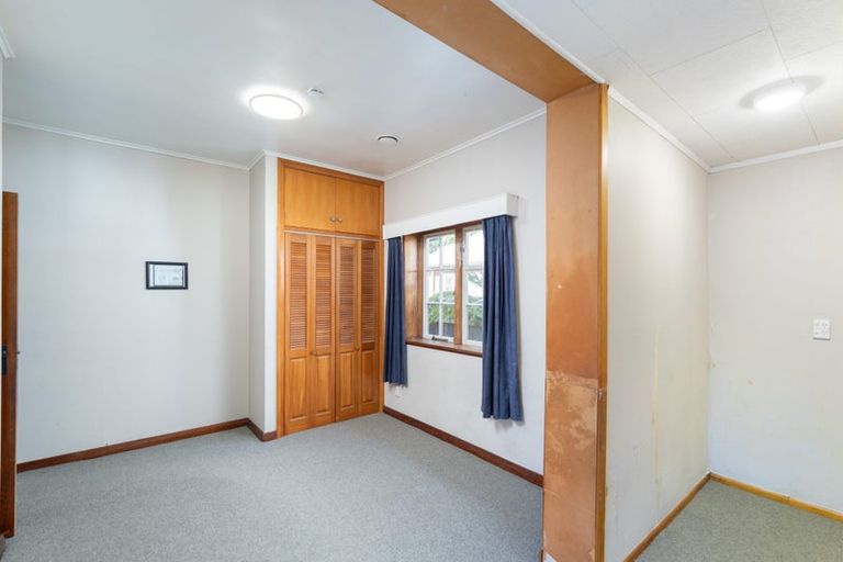 Photo of property in 38 Wainui Road, Waiwhetu, Lower Hutt, 5010