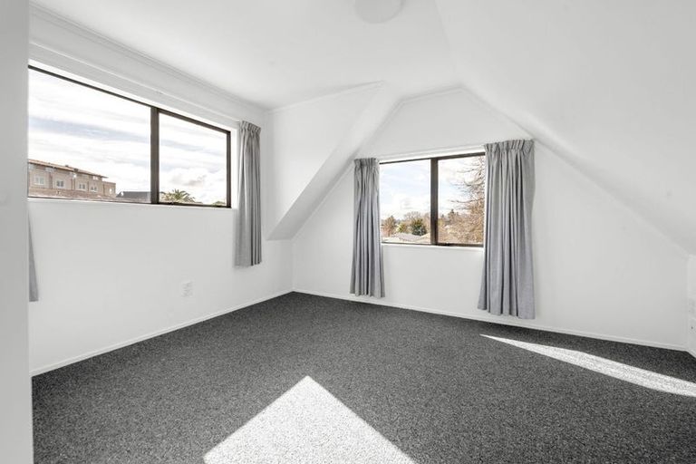 Photo of property in 73a Pembroke Street, Hamilton Lake, Hamilton, 3204