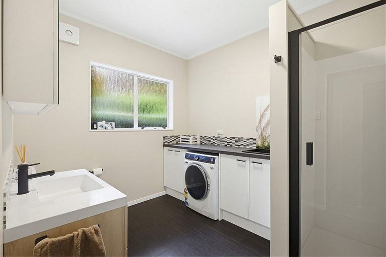 Photo of property in 3 Capstan Lane, Whitby, Porirua, 5024