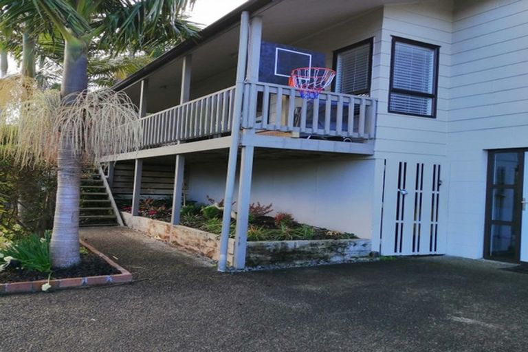 Photo of property in 32 Gerontius Lane, Snells Beach, 0920