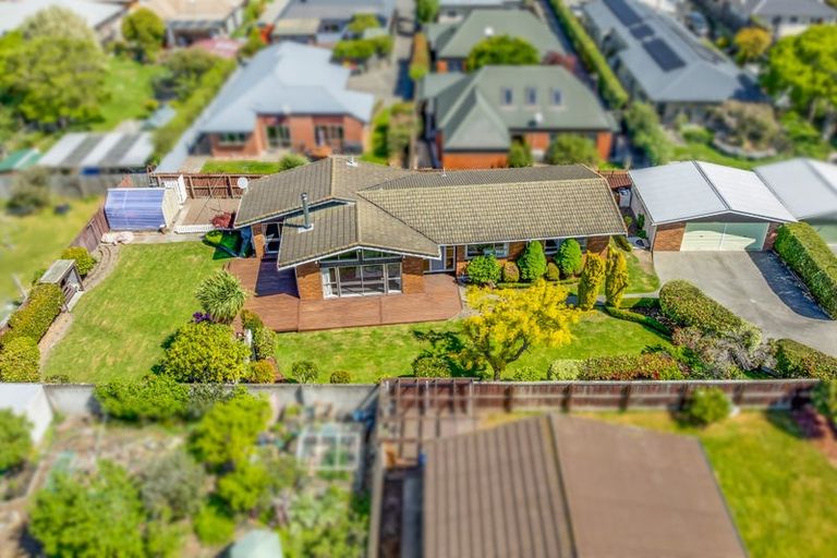 Photo of property in 11a Wyatt Place, Russley, Christchurch, 8042