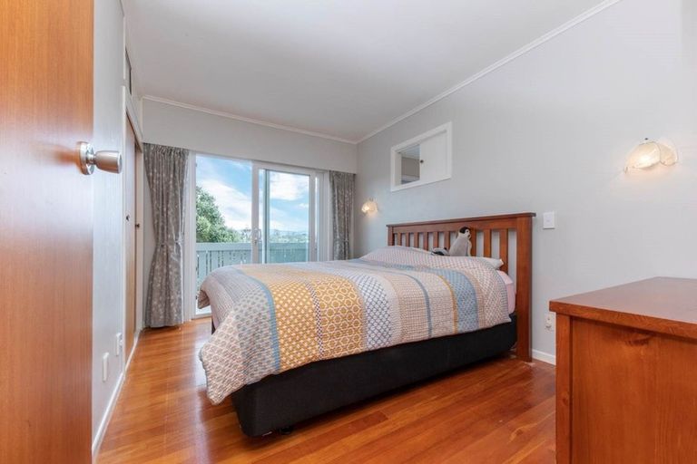 Photo of property in 108 Captain Scott Road, Glen Eden, Auckland, 0602