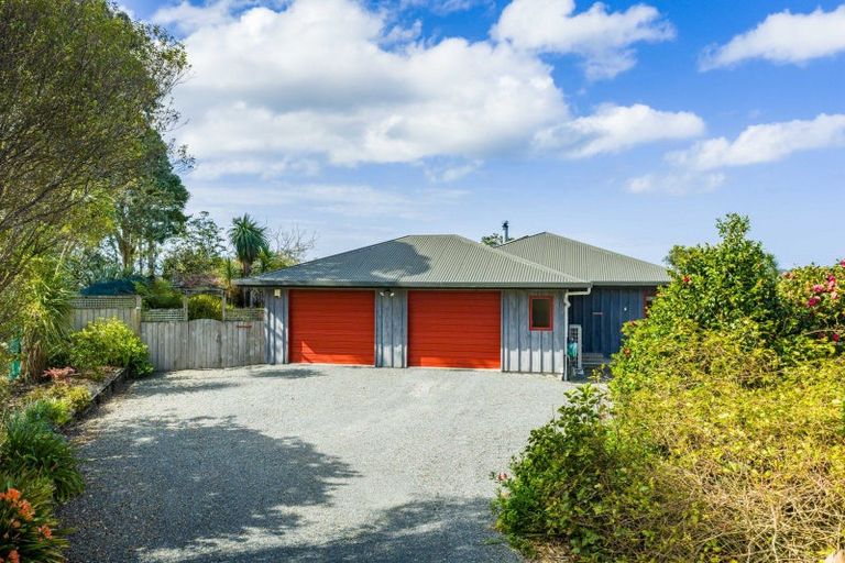 Photo of property in 58 Old Waipu Road, Mangawhai, 0505