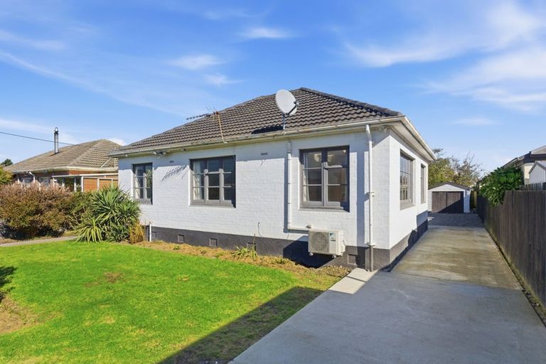 Photo of property in 14 Amyes Road, Hornby, Christchurch, 8042
