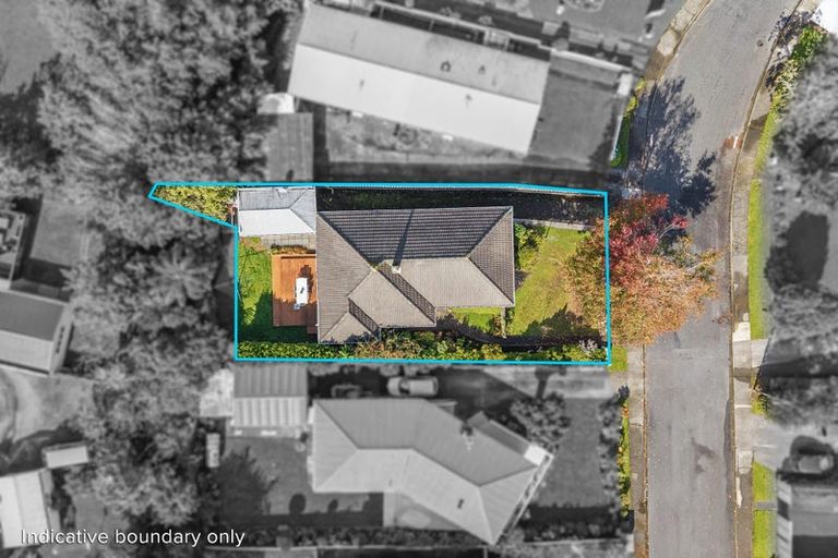 Photo of property in 13 Deller Grove, Silverstream, Upper Hutt, 5019