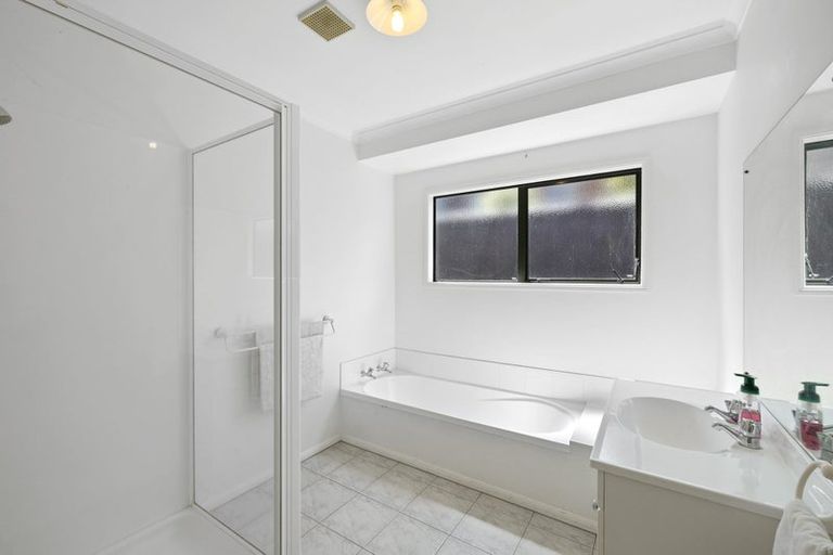 Photo of property in 33 Karamea Street, Whalers Gate, New Plymouth, 4310