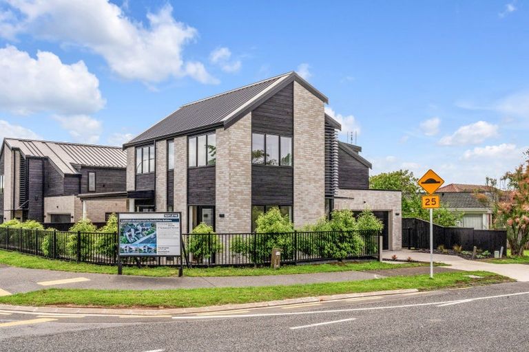 Photo of property in 27 The Boulevard, Sunnyhills, Auckland, 2010