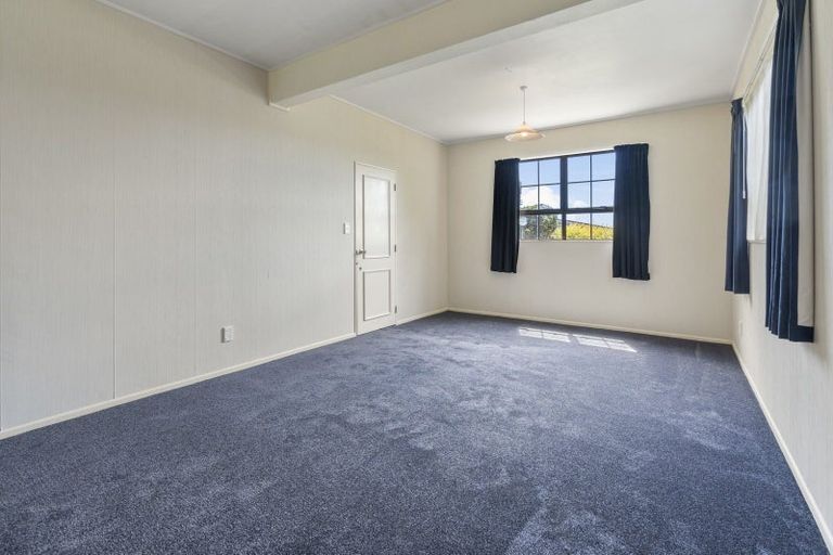 Photo of property in 31 John Sims Drive, Broadmeadows, Wellington, 6035