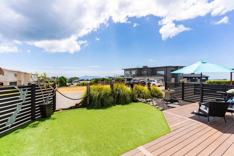 Photo of property in 8 Cornwall Way, Mangawhai Heads, Mangawhai, 0505