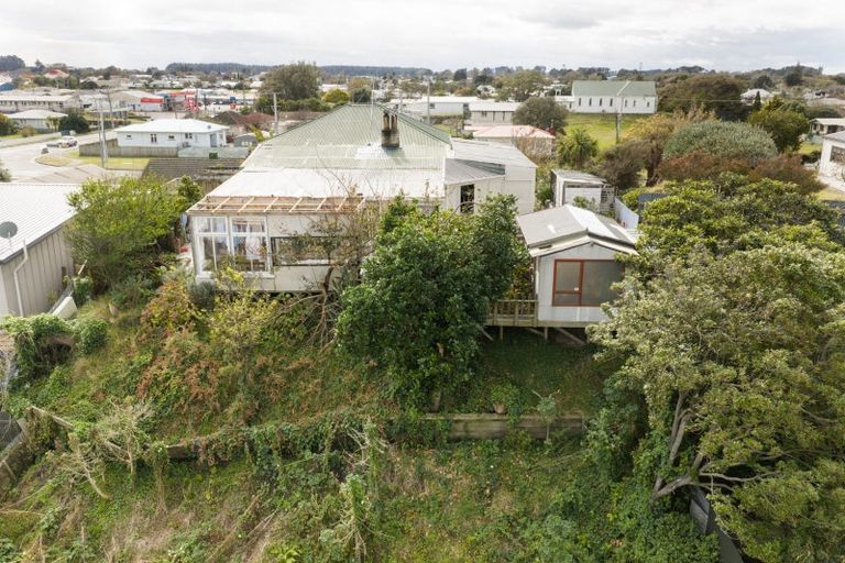 Photo of property in 14 Union Street, Foxton, 4814