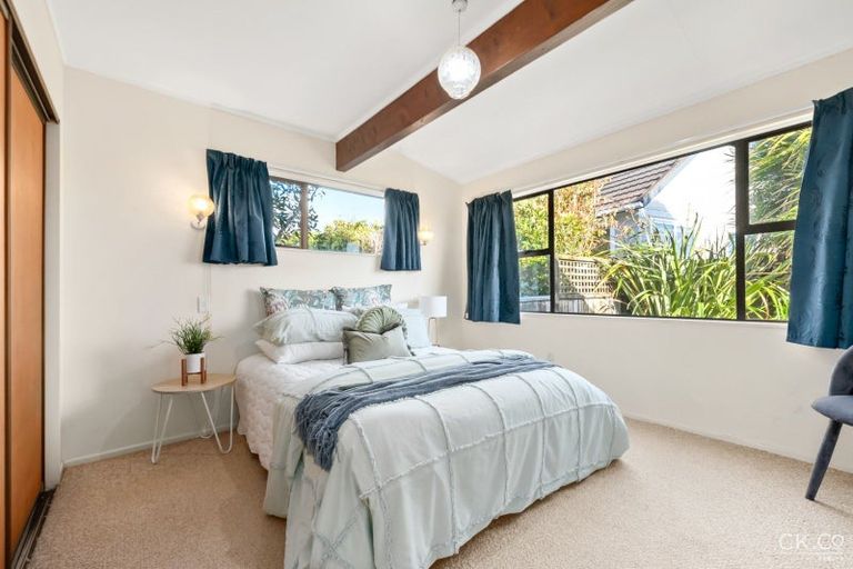 Photo of property in 44 Mossburn Grove, Kelson, Lower Hutt, 5010