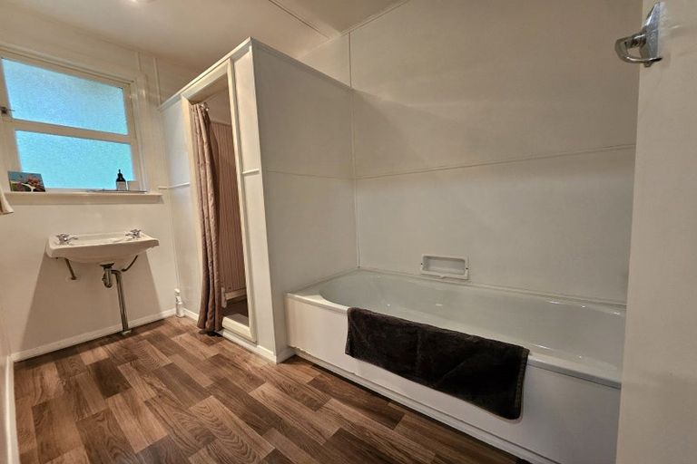 Photo of property in 27 Domain Terrace, Karoro, Greymouth, 7805