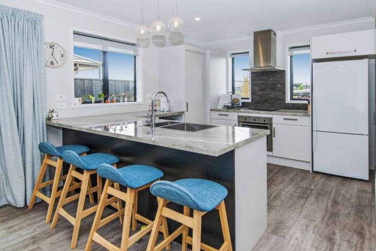 Photo of property in 43 Moreton Green, Rolleston, 7615