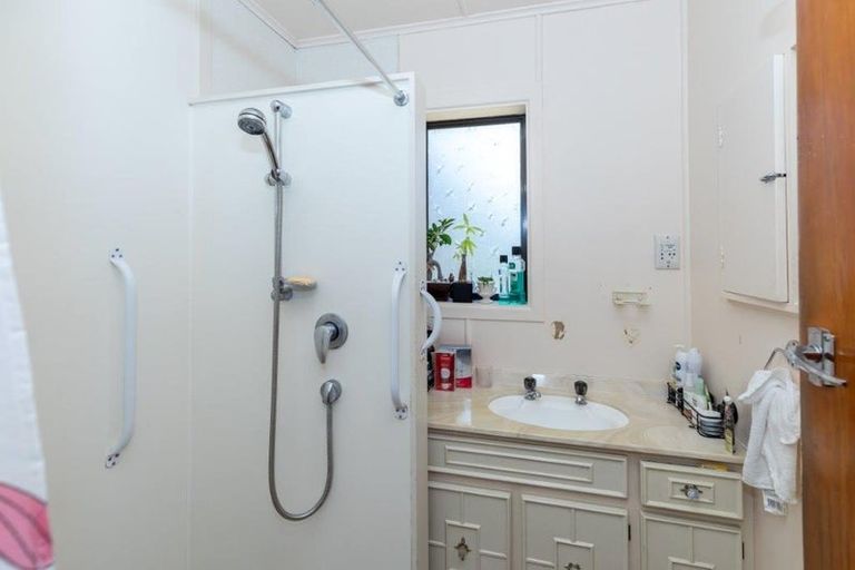 Photo of property in 64 Pine Avenue, Melville, Hamilton, 3206