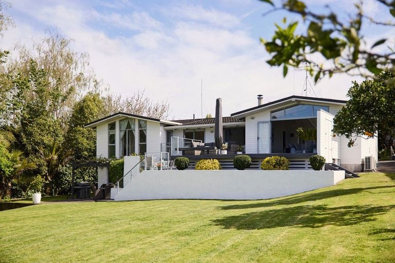 Photo of property in 22 Lindoch Avenue, Te Puna, Tauranga, 3174