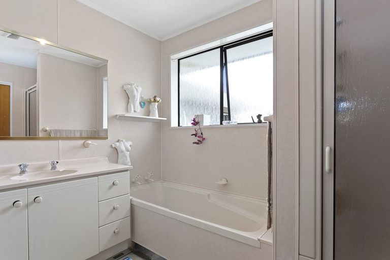 Photo of property in 2a Glenvale Drive, Kaiapoi, 7630