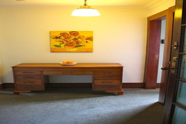 Photo of property in Blythswood Flats, 16/3f Aro Street, Aro Valley, Wellington, 6021