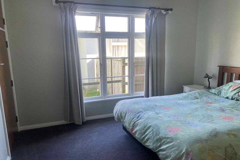 Photo of property in 25 Liverpool Street, Takaro, Palmerston North, 4412