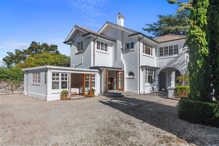 Photo of property in 12 Glandovey Road, Fendalton, Christchurch, 8052