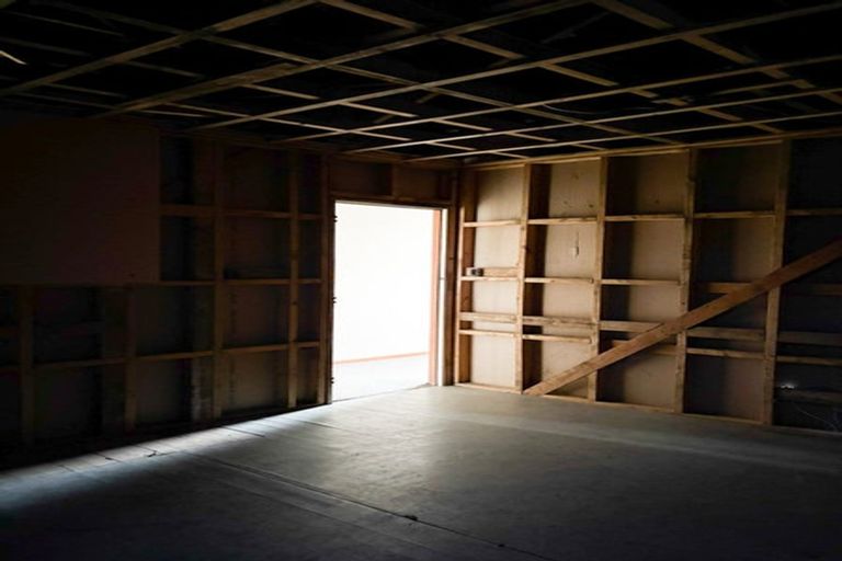 Photo of property in 21 Charlton Road, Gore, 9710