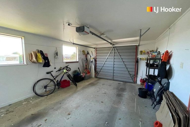Photo of property in 104 Hagart-alexander Drive, Mosgiel, 9024