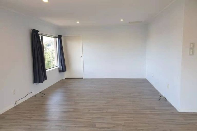 Photo of property in 23 Redwing Street, Browns Bay, Auckland, 0630