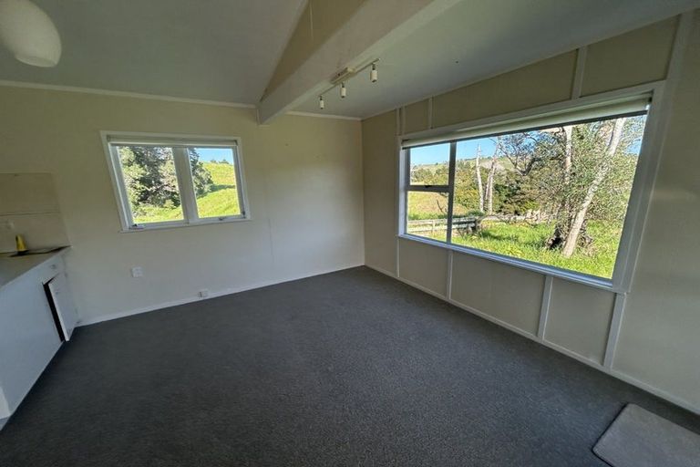 Photo of property in 158 Paparoa Station Road, Paparoa, 0571