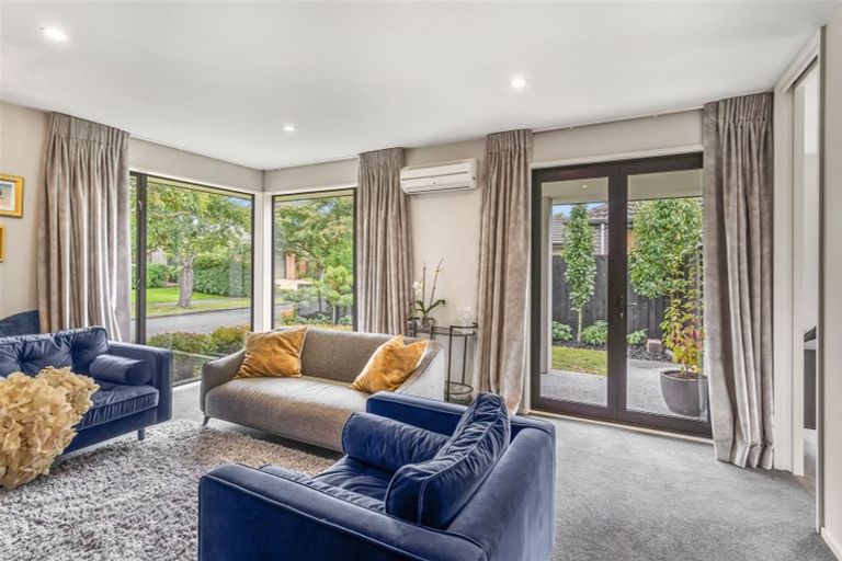 Photo of property in 17 Parkside Crescent, Northwood, Christchurch, 8051