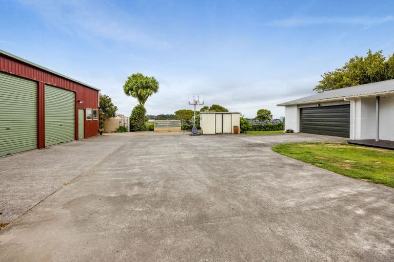 Photo of property in 540 Finnerty Road, Cardiff, Stratford, 4391