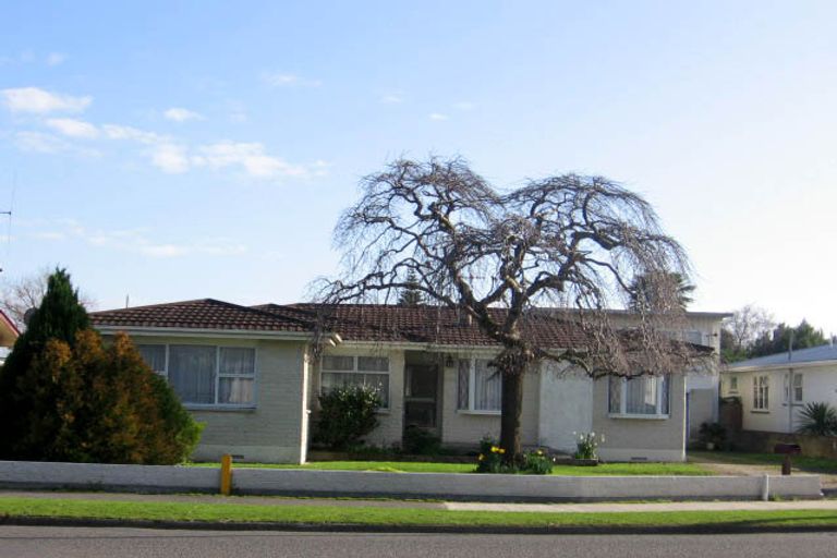 Photo of property in 73 College Street, Awapuni, Palmerston North, 4412