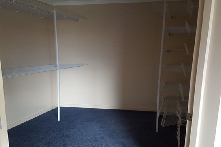 Photo of property in 27 Parnell Heights Drive, Kelvin Grove, Palmerston North, 4414