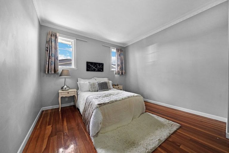 Photo of property in 5 Atkinson Avenue, Papatoetoe, Auckland, 2025