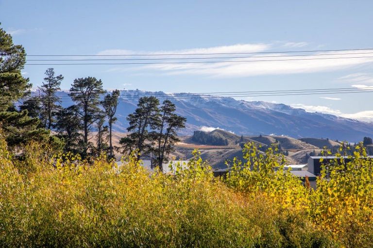 Photo of property in 8 Silverstone Drive, Cromwell, 9384