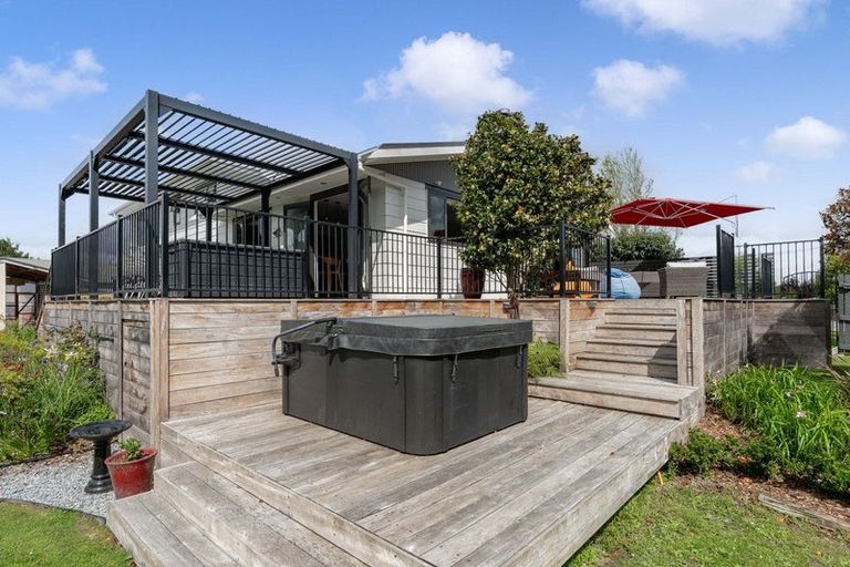 Photo of property in 15-17 Malcolm Street, Martinborough, 5711