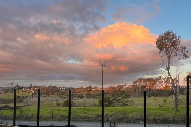 Photo of property in 23 Puhikawa Street, Massey, 0614