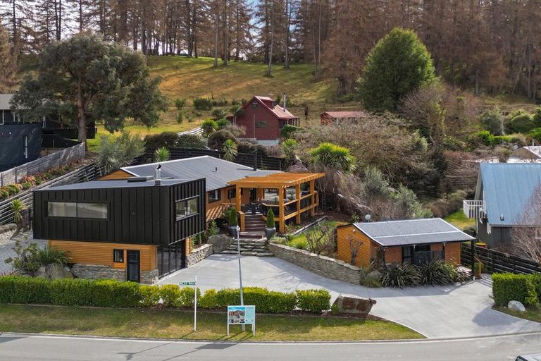 Photo of property in 54 Bills Way, Wanaka, 9305