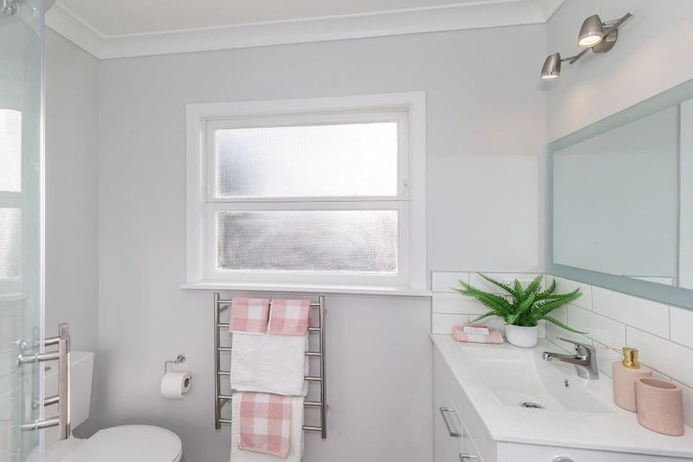 Photo of property in 2a Matai Street, Levin, 5510